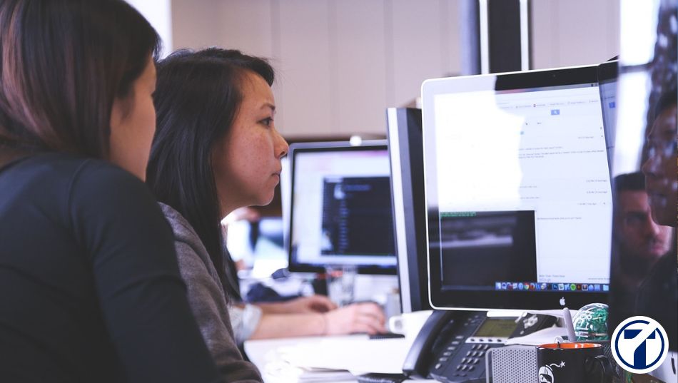 Cómo emitir una factura electrónica paso a paso con FacturaE