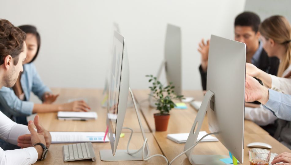 Qué tener en cuenta antes de comprar ordenadores de oficina