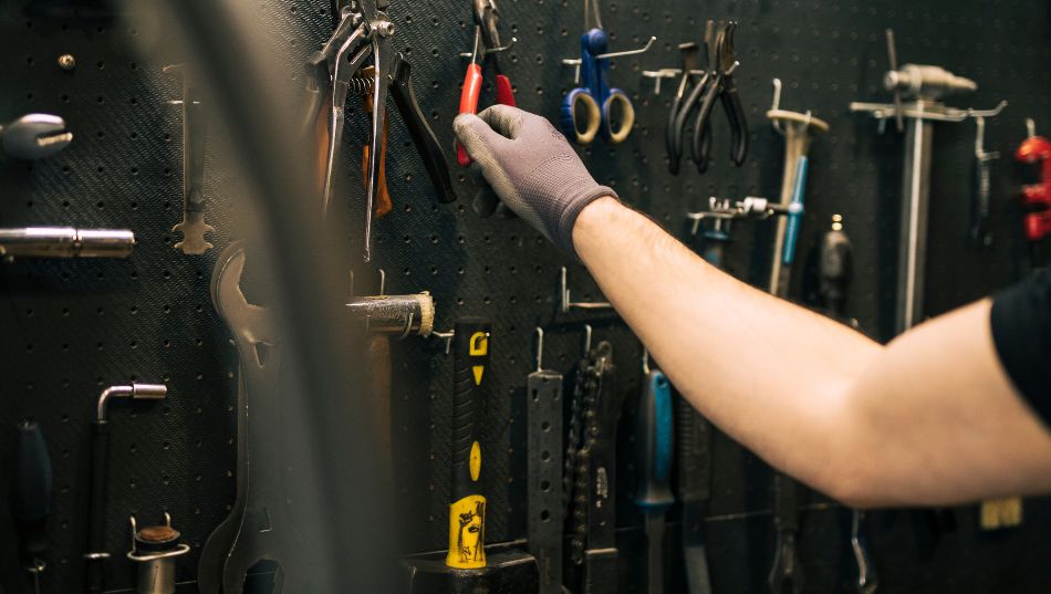 Cómo montar una ferretería en España | Pasos y Presupuesto