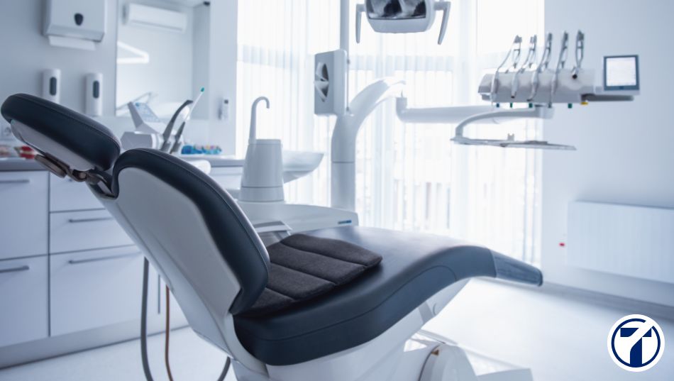 ¿Cómo montar una clínica dental? | Pasos y costes