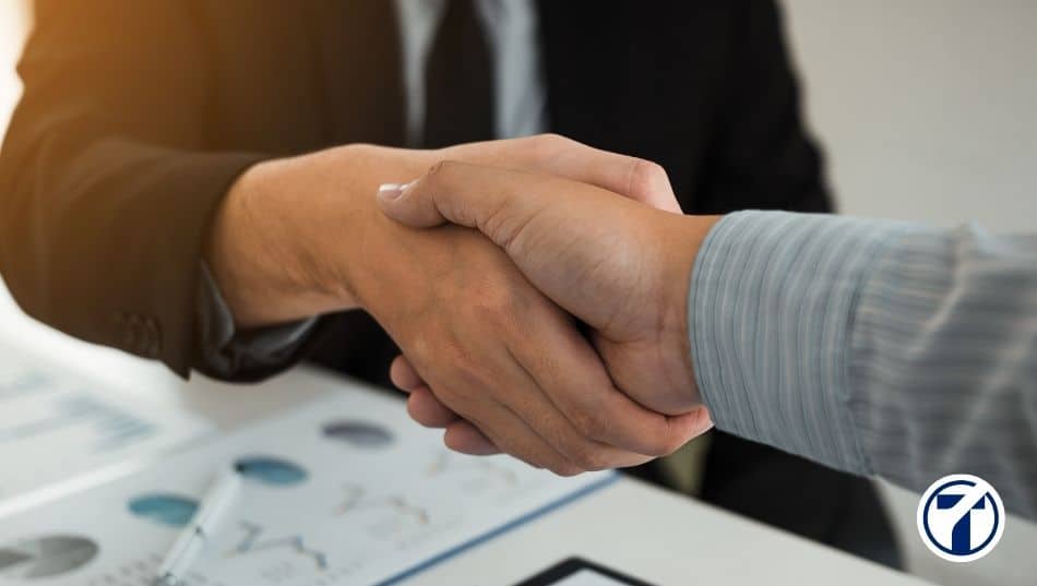 Ser administrador de sociedad anónima y no socio