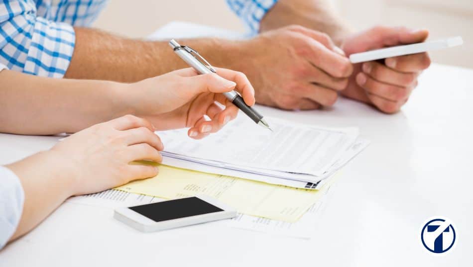 Qué es y cómo se hace una Factura de Suplidos