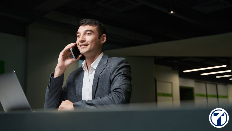 ¿Puede un funcionario ser autónomo a la vez?