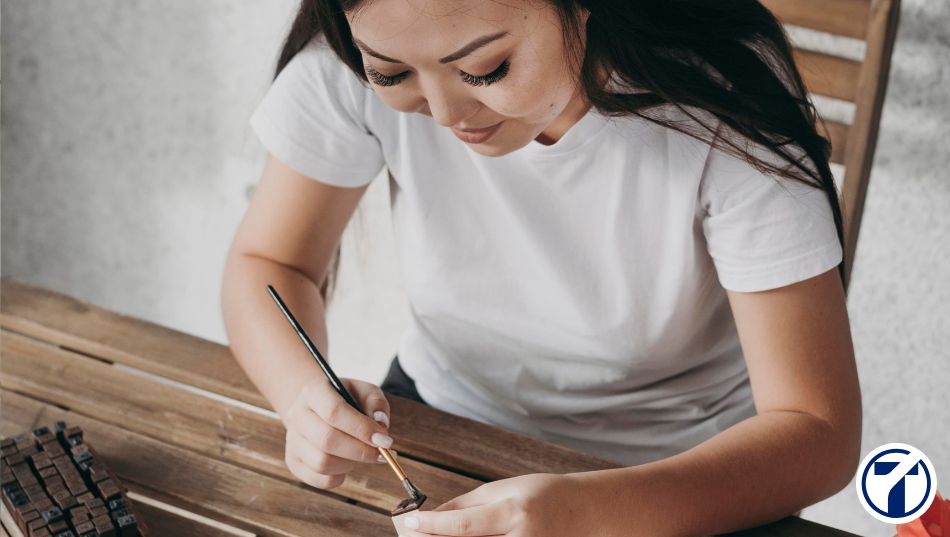 Un particular puede emitir una factura con IVA